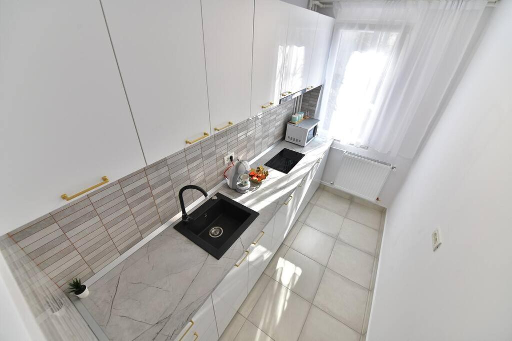 Luxury Studio / M Romancierilor บูคาเรสต์ ภายนอก รูปภาพ